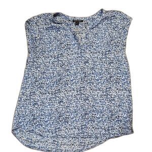Hilary Radley Blue Speckled V-Neck Blouse Sleeveless Pleat Front Size M Womens